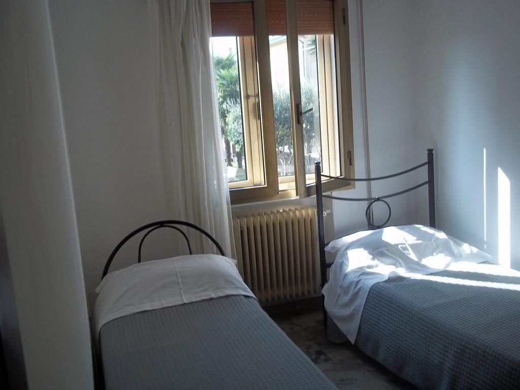 Appartamento Gronda Lagunare Apartment *